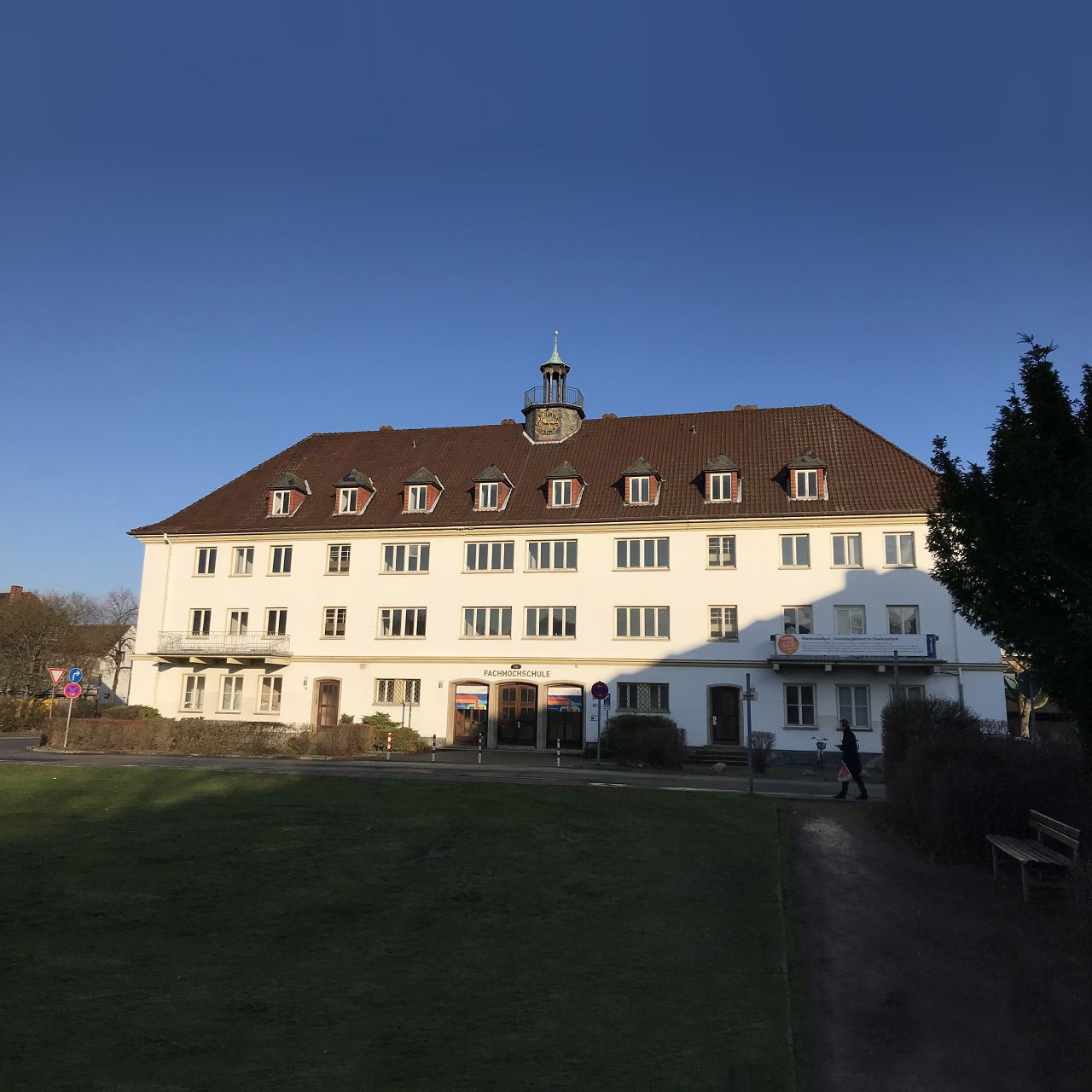 ibl_Elektrotechnik_Projekte_Ostfalia_Quadrat